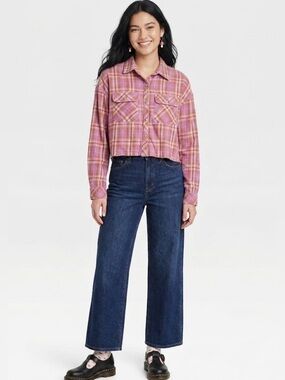 Wild Fable Crop Plaid Flannel Shirt Medium NWT Pink Brown Raw Hem Drop Shoulder